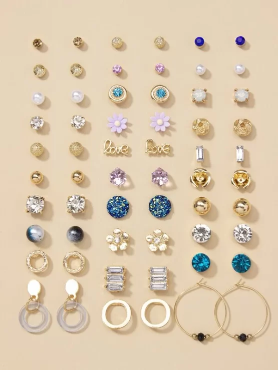 30 Pairs Fashionable Rhinestone Decor Earrings