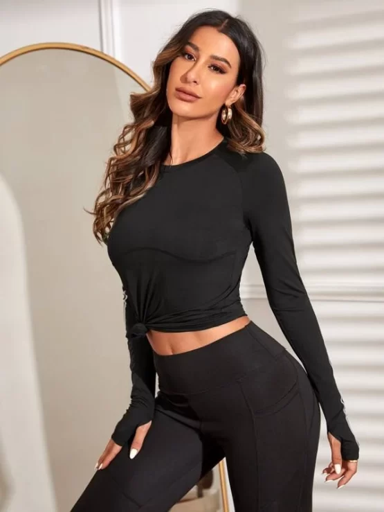 Breathable Softness Top-stitching Thumb Holes Sports Tee - Image 3