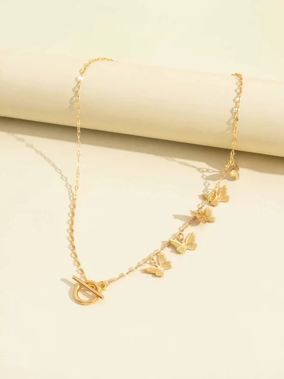 Fashionable Pendant Butterfly Charm Necklace - Image 3