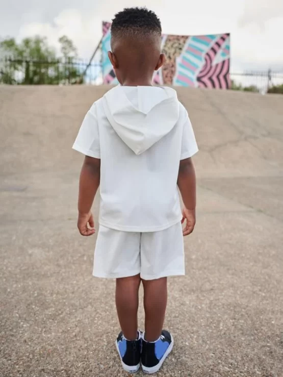 Toddler Boys Letter Graphic Hooded Neck Tee & Slant Pocket Shorts - Image 3