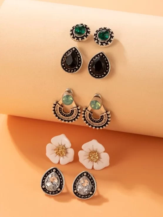 One Pair Rhinestone Decor Earring Jackets & Four Pairs Flower Stud Earrings - Image 2