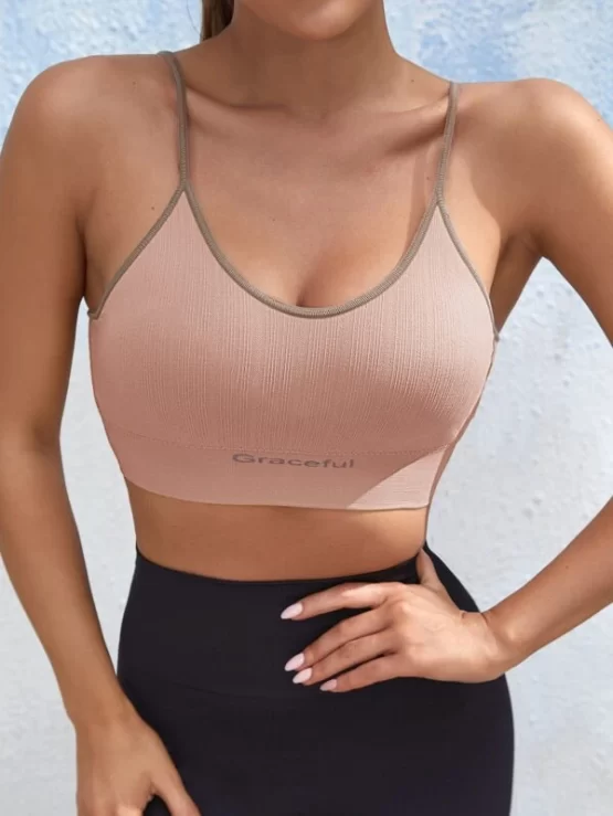 Seamless Contrast Letter Graphic Sports Bra