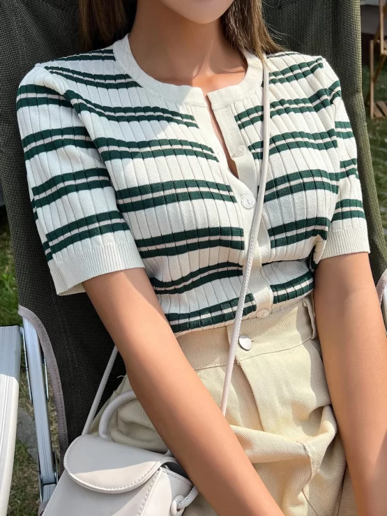 DAZY Striped Pattern Ribbed Knit Vest Cardigan