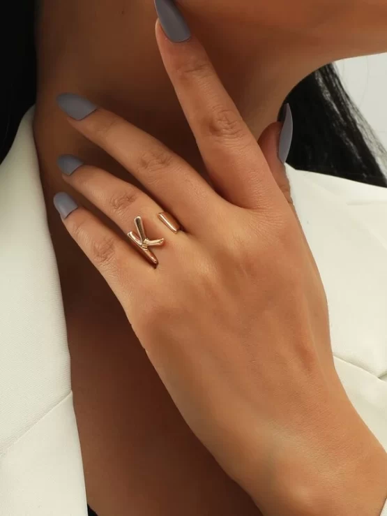 One Piece Fashionable Letter Design Ring