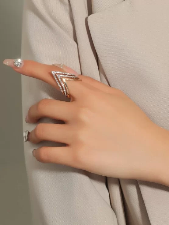 One Piece Glamorous Rhinestone Cuff Decor Ring