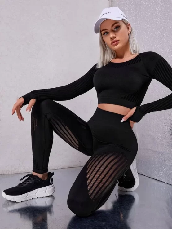 Seamless High Stretch Solid Thumb Hole Sports Set