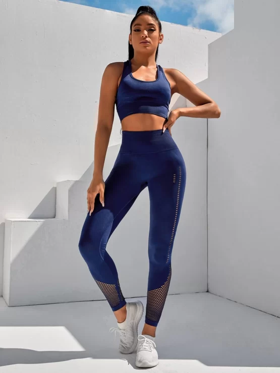 Seamless High Stretch Contrast Fishnet Sports Set - Image 5