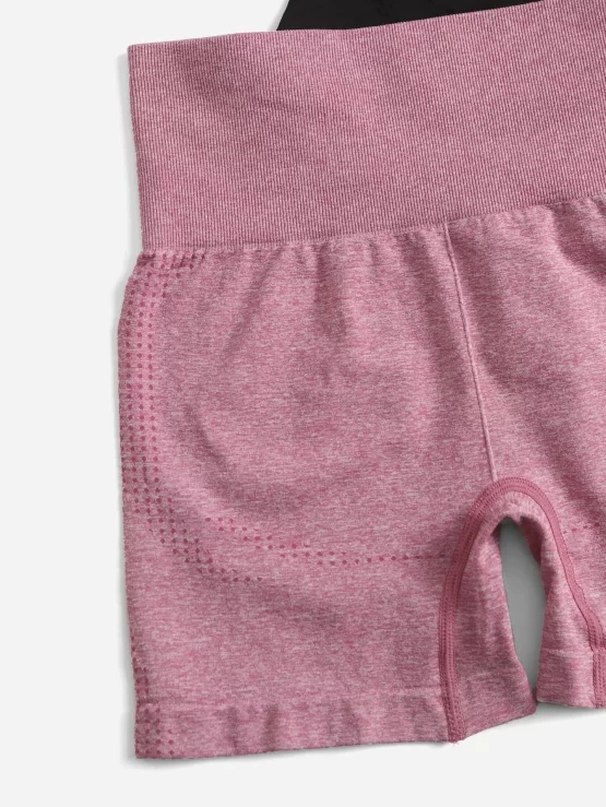 Three Pieces Seamless Breathable Sports Shorts - Image 3