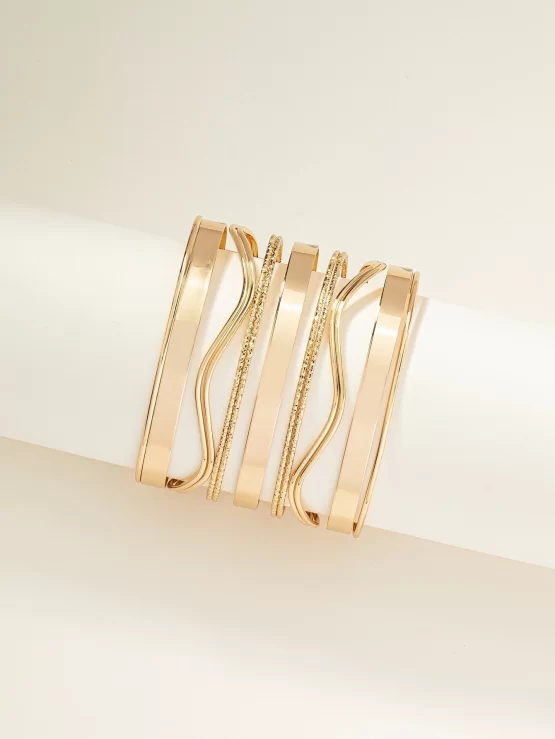 Fashionable One Piece Hollow Out Cuff Bangle - Image 3