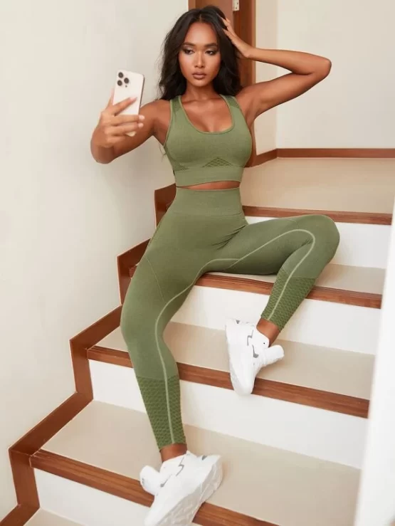 Seamless Super Elastic Tummy Control Sports Set - Image 7