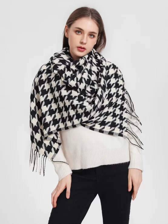 Houndstooth Casual Fringe Hem Pattern Scarf - Image 2