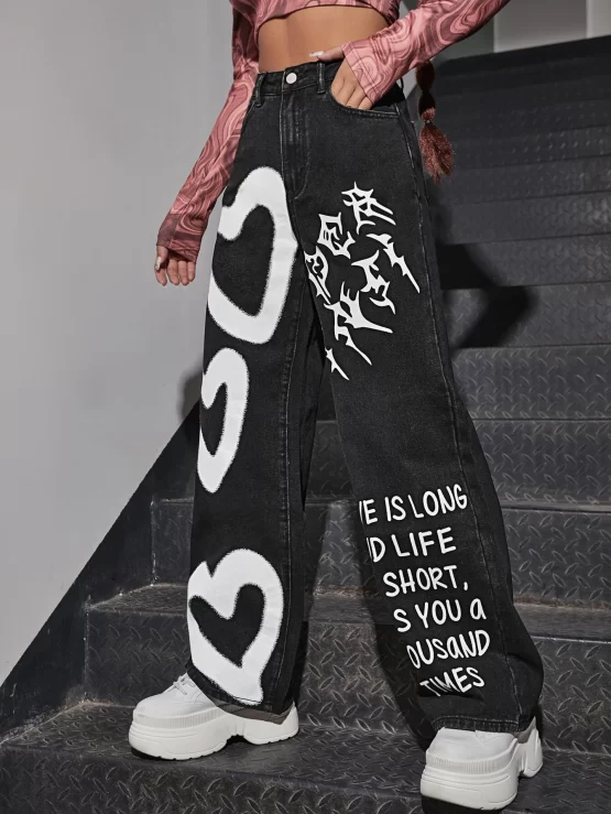 Heart & Slogan Graphic High Waist Jeans - Image 3