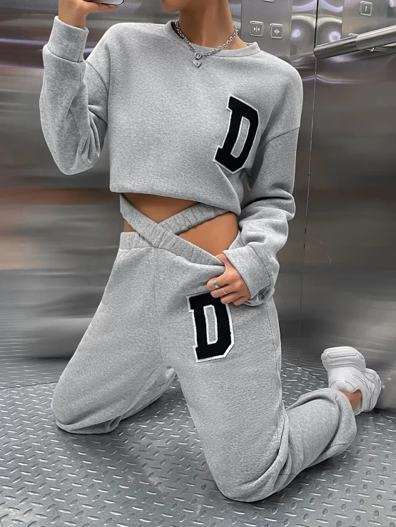 Letter Patched Drop Shoulder Sweatshirt & Sweatpants - Image 3