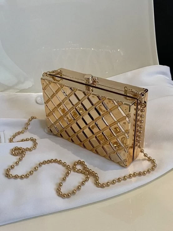 Mini Metallic Funky Plain Chain Box Bag - Image 2