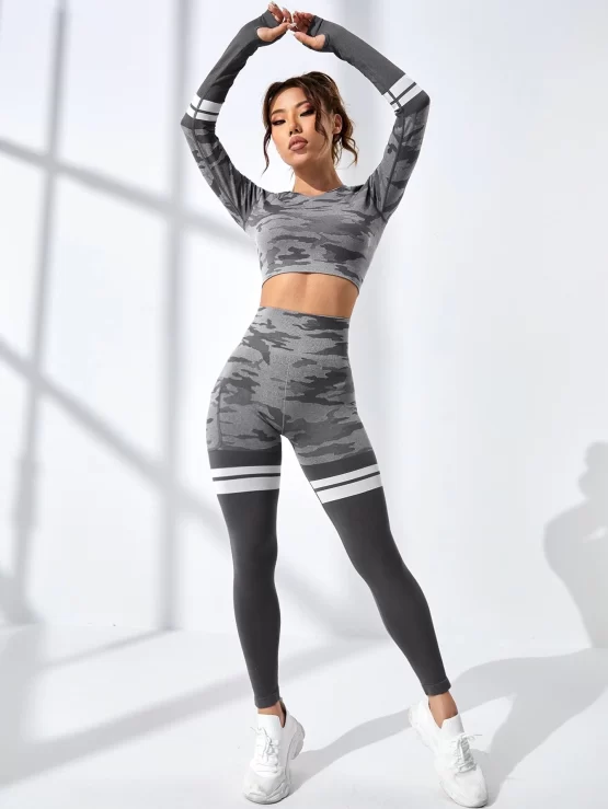 Camo Print Striped Sports Tee & Leggings - Image 3