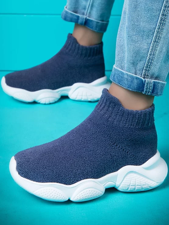 Boys Plain Knit Detail Slip On Front Sneakers - Image 3