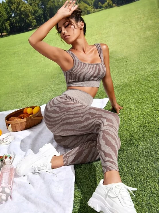 Seamless Leggings Zebra Stripe Sports Set