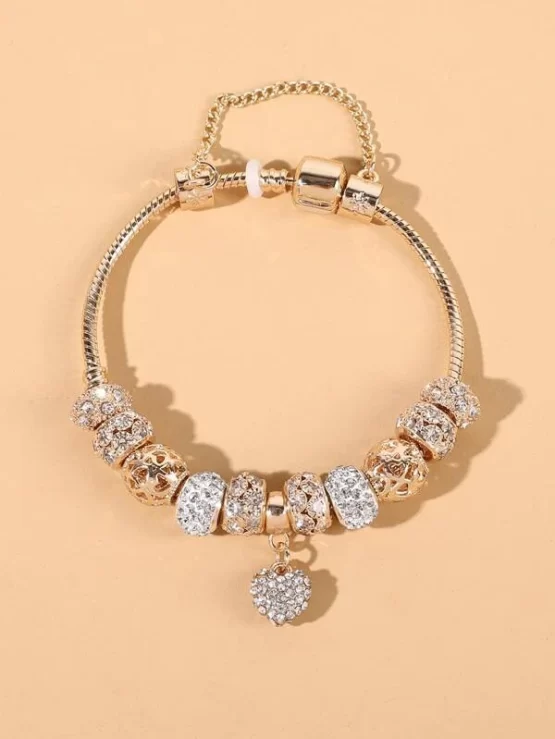 Fashionable Link Heart Charm Bracelet