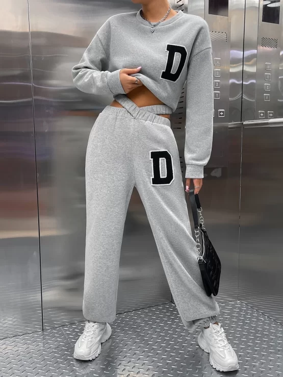 Letter Patched Drop Shoulder Sweatshirt & Sweatpants