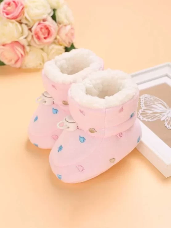 Baby Heart Embroidered Drawstring Design Thermal Lined Fluffy Boots