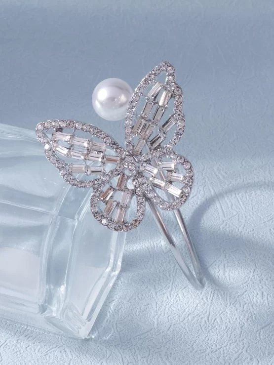 Accessory Store Faux Pearl & Butterfly Decor Bracelet - Image 5