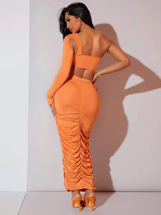 One Shoulder Ring Linked Cut Out Crop Top & Ruched Pencil Skirt - Image 2
