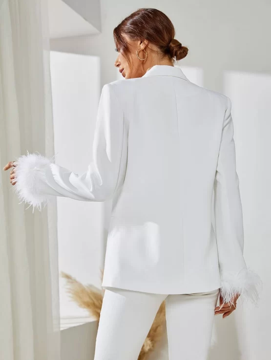 Contrast Fuzzy Trim Double Breasted Blazer - Image 2