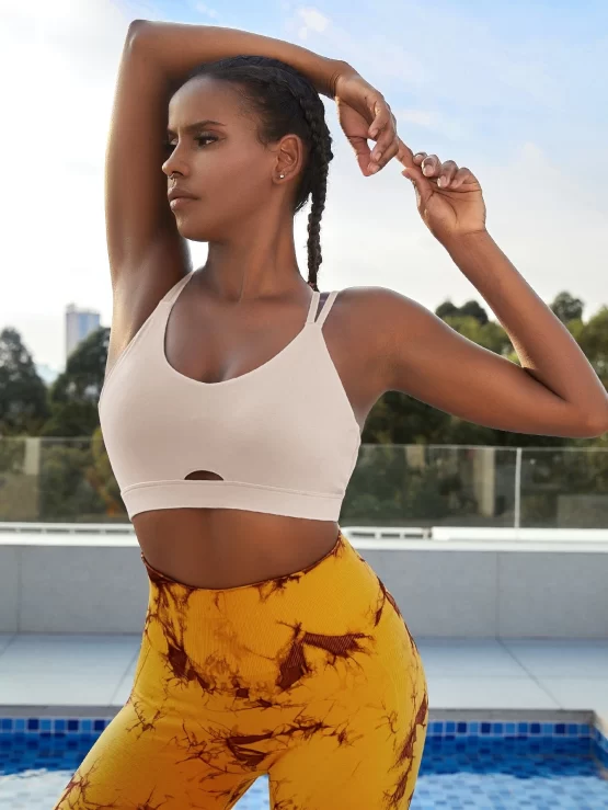 Strappy Plain Criss Cross Backless Sports Bra - Image 5