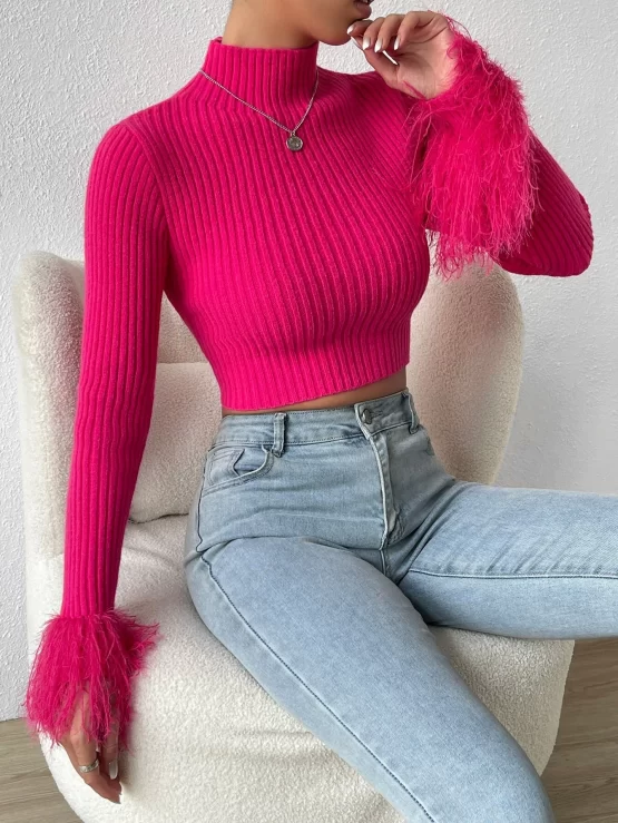 Mock Neck Fuzzy Contrast Faux Fur Cuff Crop Sweater - Image 7