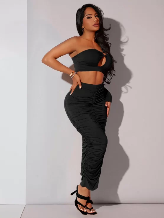 One Shoulder Ring Linked Cut Out Crop Top & Ruched Pencil Skirt - Image 5