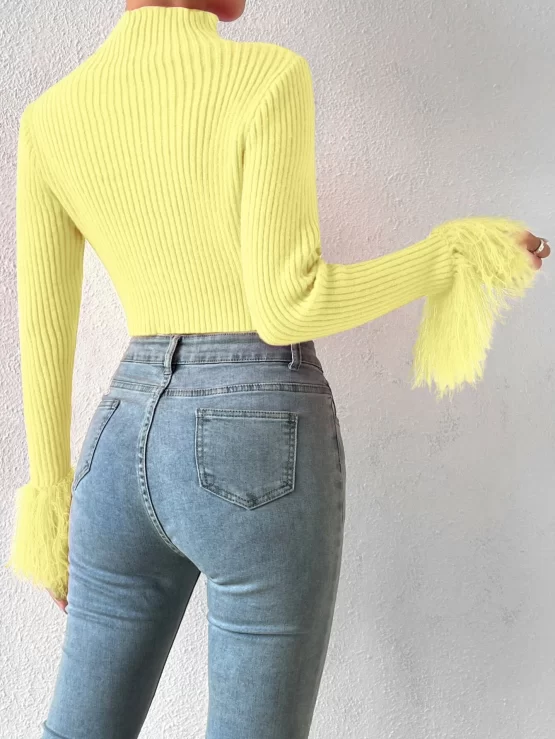 Mock Neck Fuzzy Contrast Faux Fur Cuff Crop Sweater - Image 2