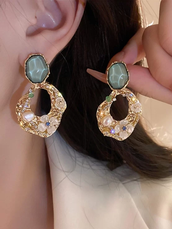 Fashionable Rhinestone & Flowers Decor Earrings