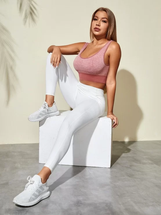 High Support Seamless Backless Sports Bra - Image 3