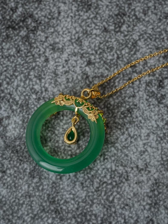Fashionable Water-drop & Ring Charm Necklace - Image 2
