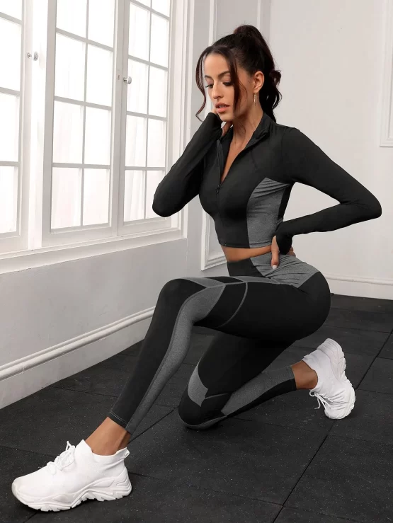 Color Block Thumb Holes Sports Tee & Leggings - Image 2