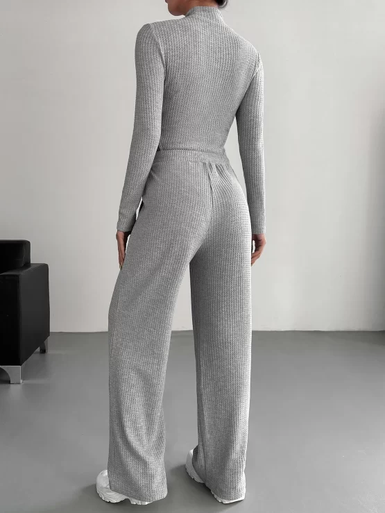 EZwear Mock Neck Cut Out Waist Bodysuit & Slant Pocket Pants - Image 3