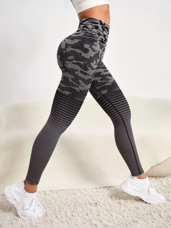 Seamless Camo Print Tummy Control Sports Leggings - Image 2