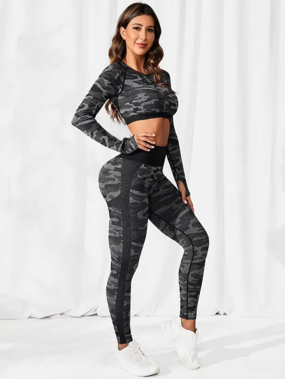 Camo Print Sleeve Crop Tee & Leggings