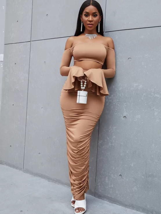 Off Shoulder Flounce Sleeve Crop Top With Ruched Pencil Skirt - Image 2