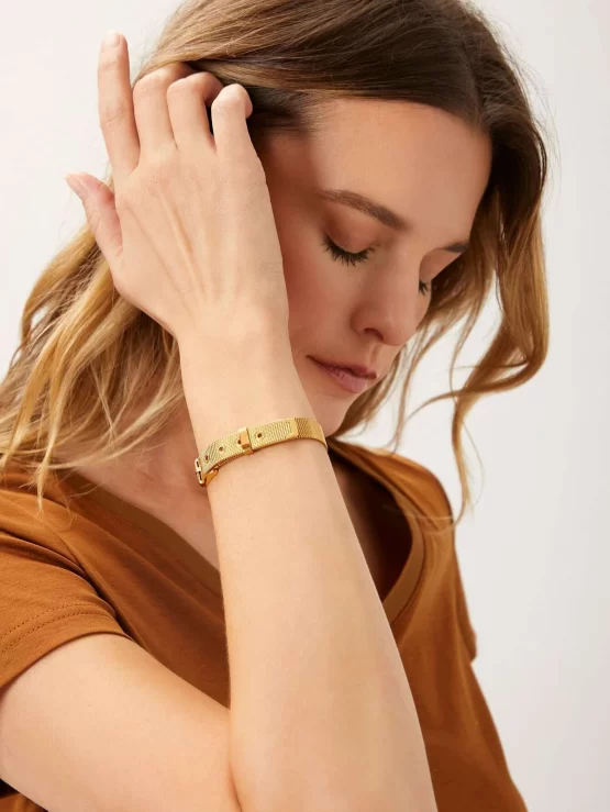 MOTF Premium Fashionable Buckle Decor Bracelet - Image 3
