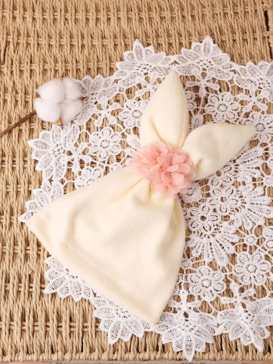Newborn Photography 3D Ear Floral Patched Design Hat - Image 3