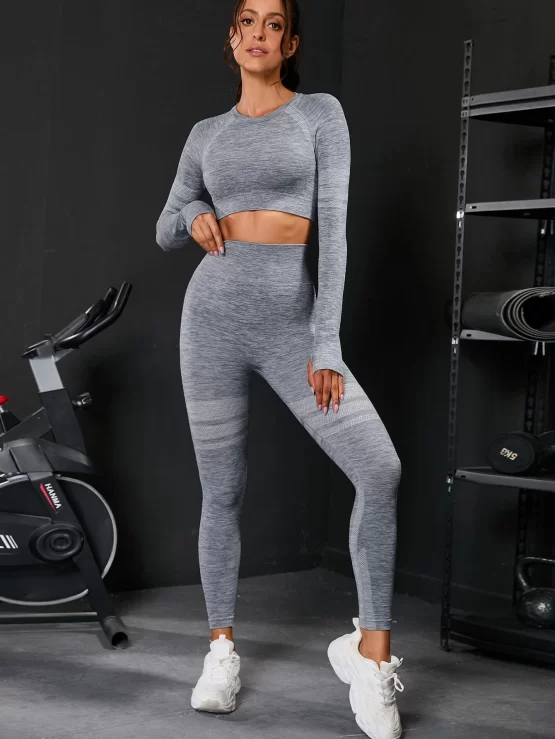 Seamless Raglan Sleeve Thumb Hole Sports Set - Image 2