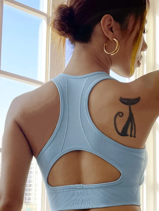 Cut Out Plain Seamless Racer Back Sports Bra