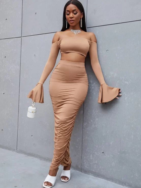 Off Shoulder Flounce Sleeve Crop Top With Ruched Pencil Skirt