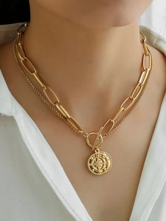 Hollow Out Fashionable Layered Chain Necklace