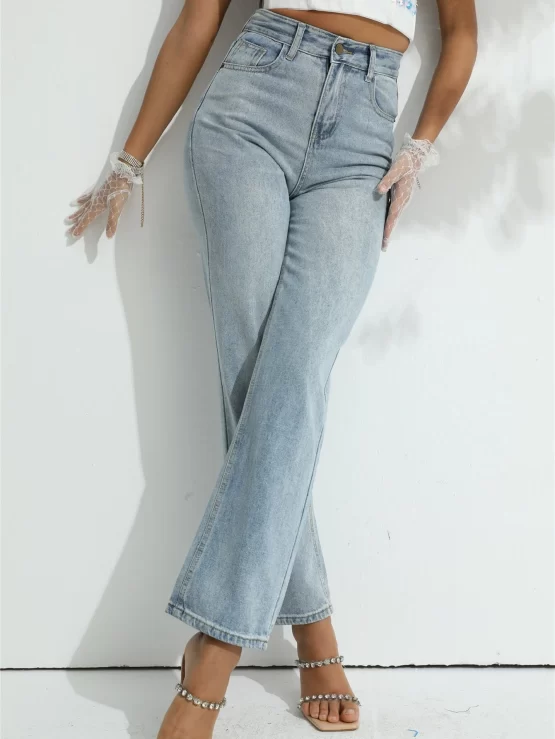 Button Pocket Zipper Fly Straight Leg Jeans - Image 3
