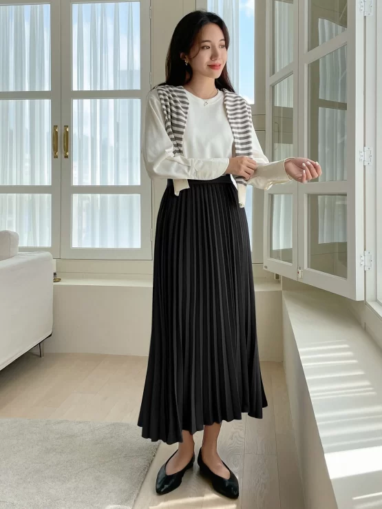 DAZY High Waist Solid Pleated Split Skirt - Image 5