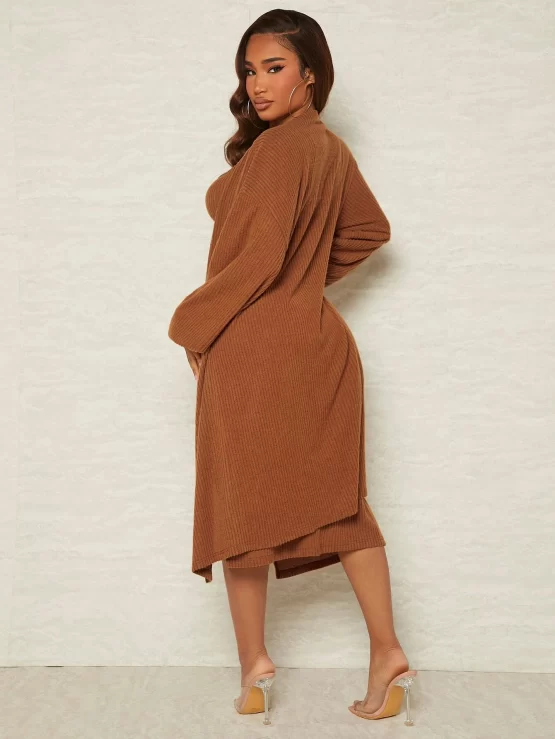 Solid Crop Cami Top & Split Thigh Skirt & Coat - Image 2