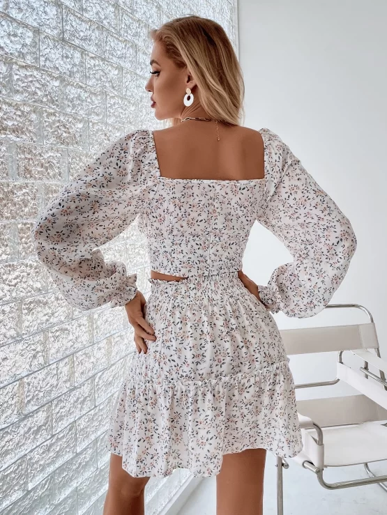 Ditsy Floral Sweetheart Neck Flounce Sleeve Top & Ruffle Hem Skirt - Image 2