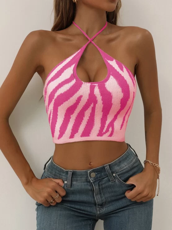 Graphic Pattern Criss Cross Backless Knit Halter Top - Image 3